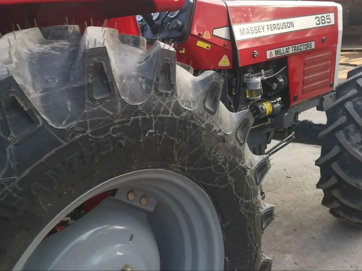 High Performance Massey Ferguson tractor MF 385 4WD 85 HP with Front Weights and Drawbar for African Terrain