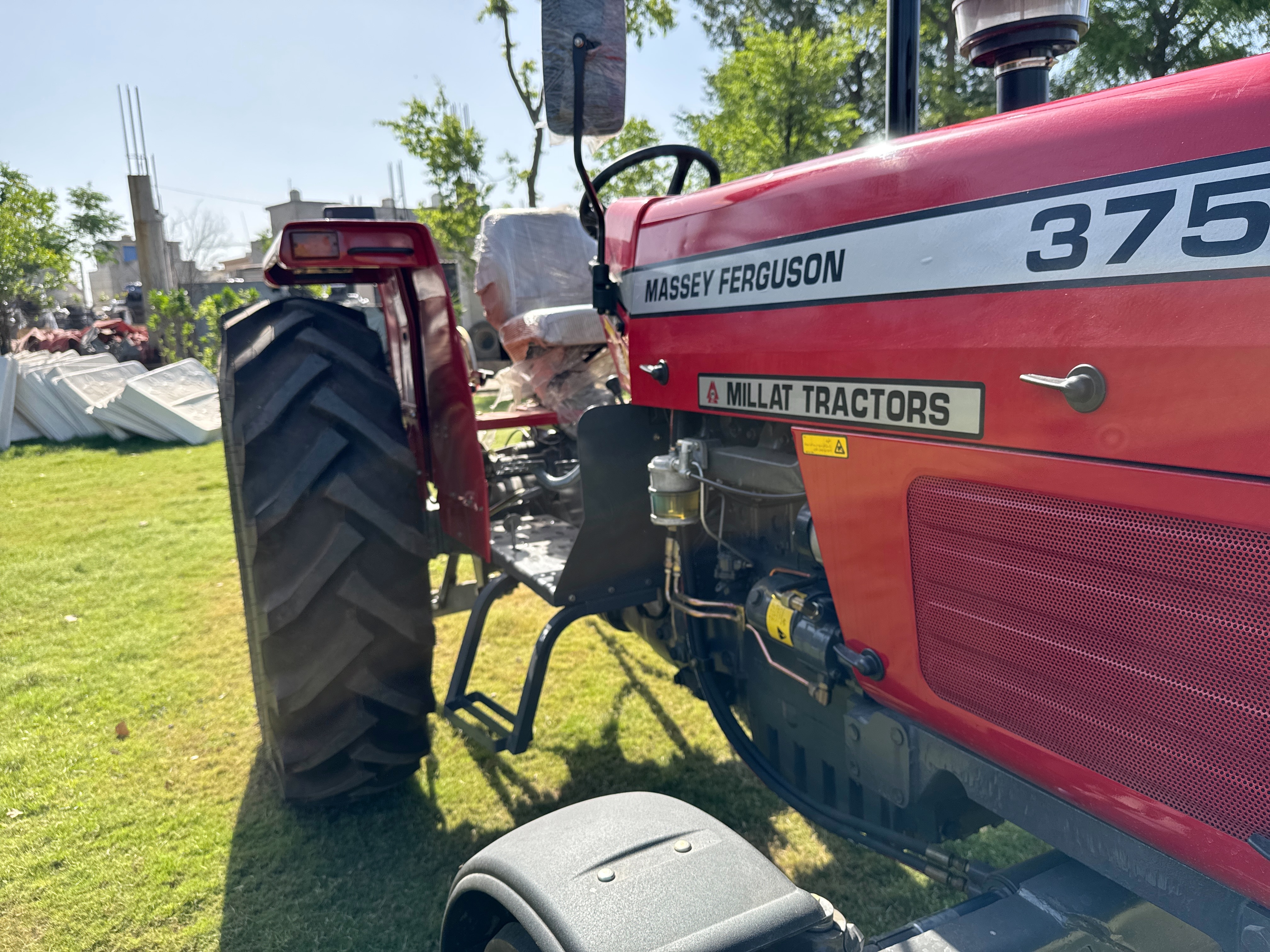 Massey Ferguson 375 2WD Tractor